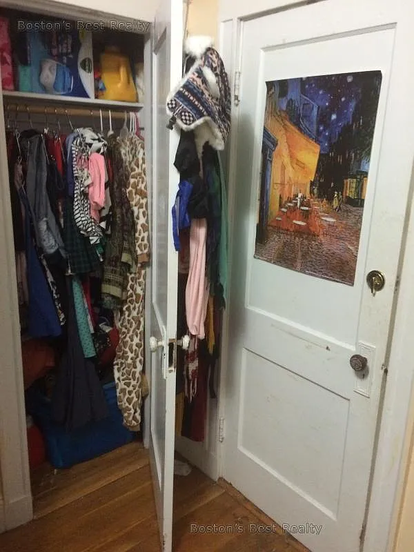 3 bed, 1.0 bath, $2,800 — Photo 2