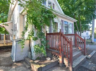 1 Munster Ter, Waltham, MA 02451