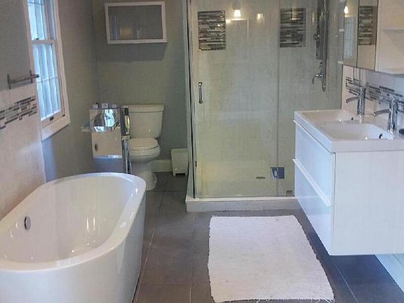 ONE OF THE MAIN BATHROOMS