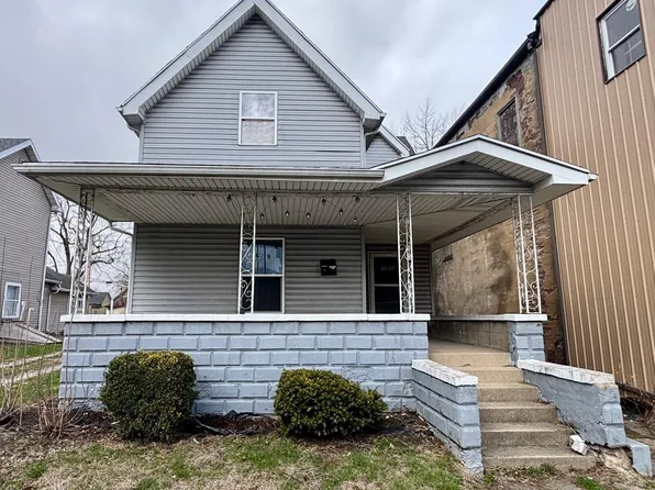 1304 W 2nd St, Marion, IN 46952