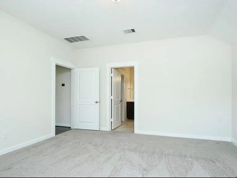 204 Laura Leigh Ln — Photo 14