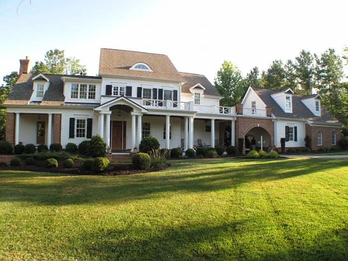 1st image of 113 E Cold Hollow Dr
