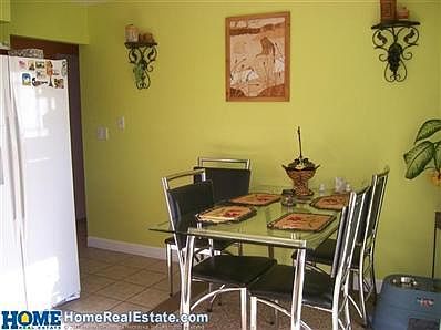 4th image of 10920 Lancashire Cir