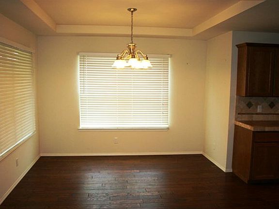 2nd image of 4109 Harmony Ln
