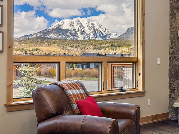 3rd image of 468 Fly Line Dr