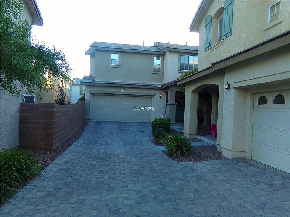 1st image of 1234 Maple Pines Ave