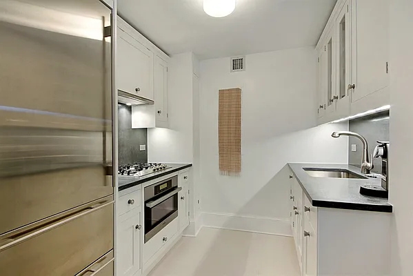 Rented by Corcoran | media 2