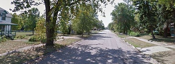 3rd image of 501 W Manila Ave