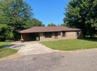 165 Terry St, Louisville, MS 39339