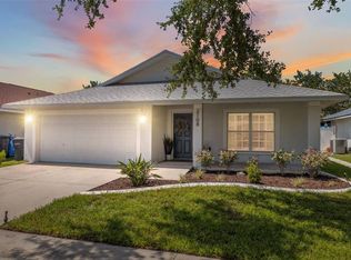 2108 Delightful Dr, Ruskin, FL 33570