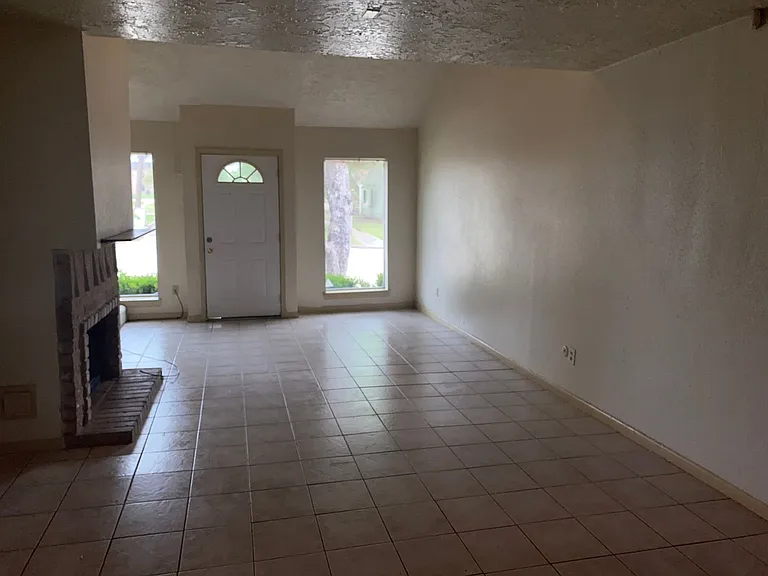 12406 Riva Ridge Ln — Photo 5