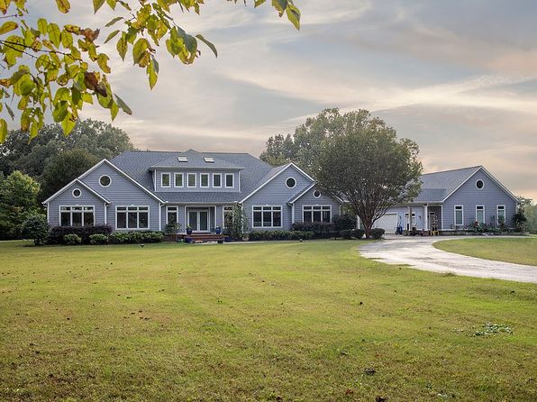 1032 Highway 138