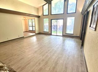 2204 W Boston St, Broken Arrow, OK 74012