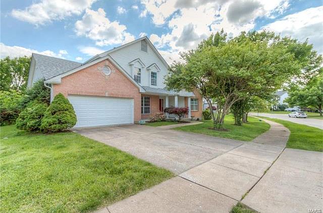 1st image of 300 Arbor Glen Dr