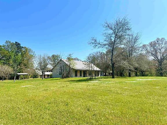 3rd image of 581 County Road 467