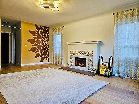 5th image of 914 N Union Ave