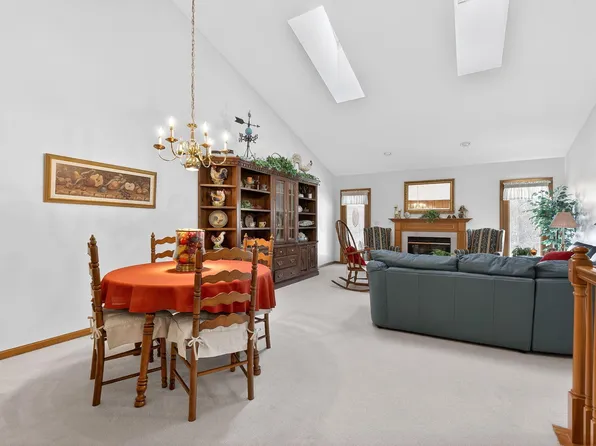 118 Hanover Ct, Delaware, OH 43015