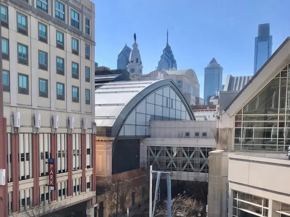 1027 Arch St APT 402, Philadelphia, PA 19107