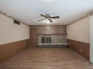 1107 N Wood Ave, Wichita, KS 67212
