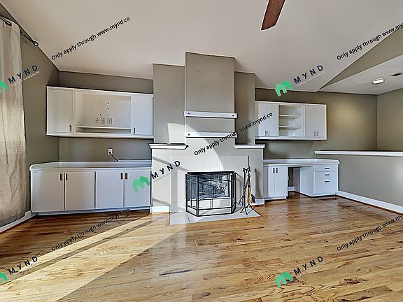 3rd image of 917 W 21st St Unit A