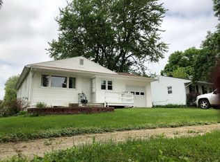 3210 Calhoun St, Bellevue, NE 68005