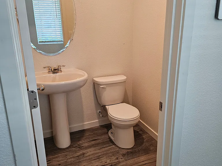 4385 Silver Cedar Ln — Photo 8