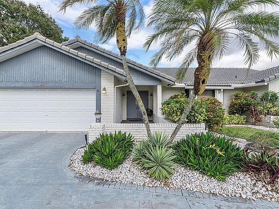 2nd image of 10897 NW 6th Street
