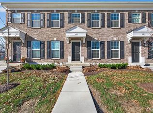 463 Sunset Hollow Dr, Wentzville, MO