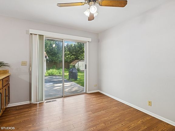 5th image of 33281 N Valley View Dr