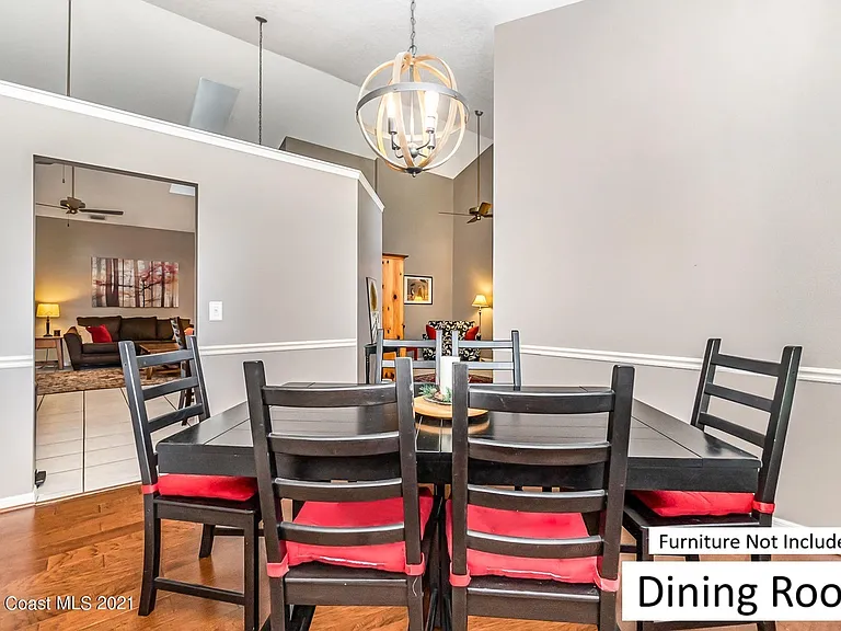 2104 Lionel Dr — Photo 8