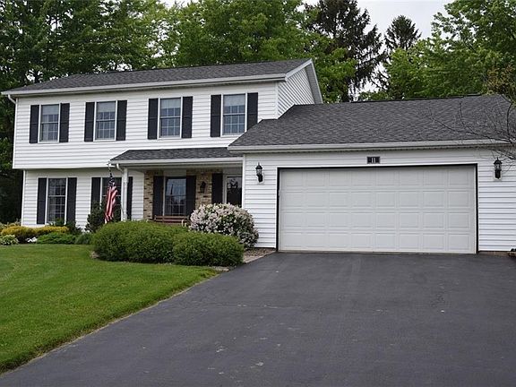 2nd image of 11 Redfern Dr
