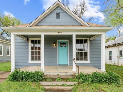 1208 W Noble Ave, Guthrie, OK, 73044