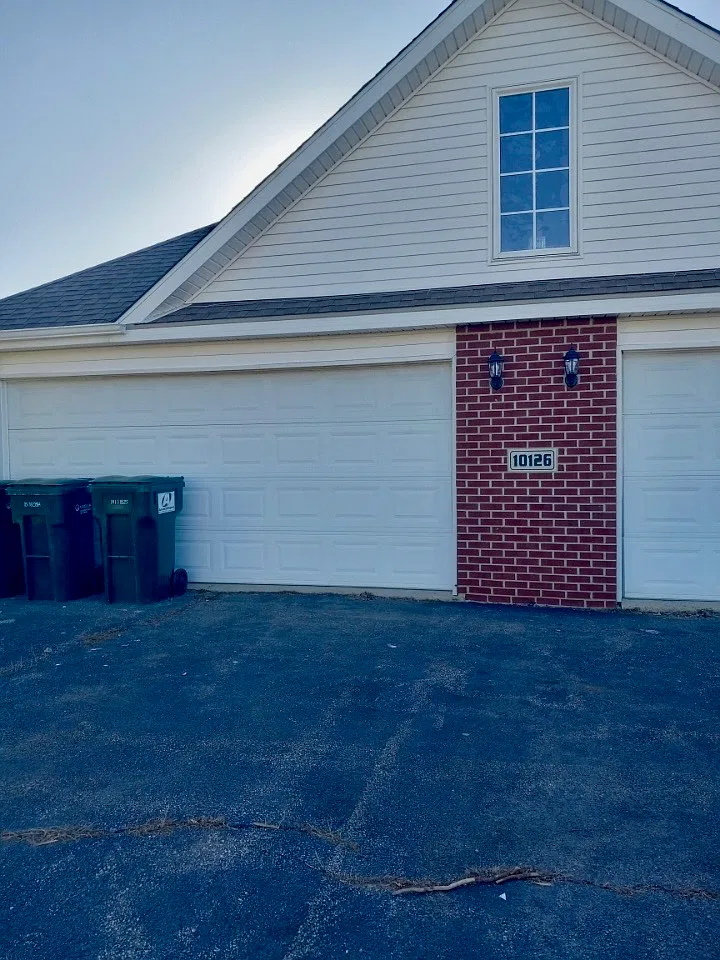 2 bed, 1275 sqft, $1,650 — Photo 1