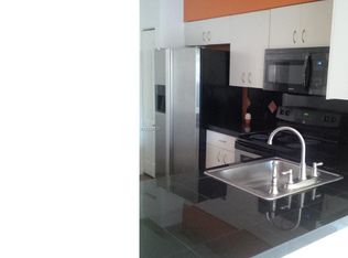21245 NE 8th Pl APT 5, Miami, FL 33179