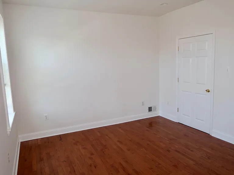 2501 E Clearfield St #2 — Photo 8