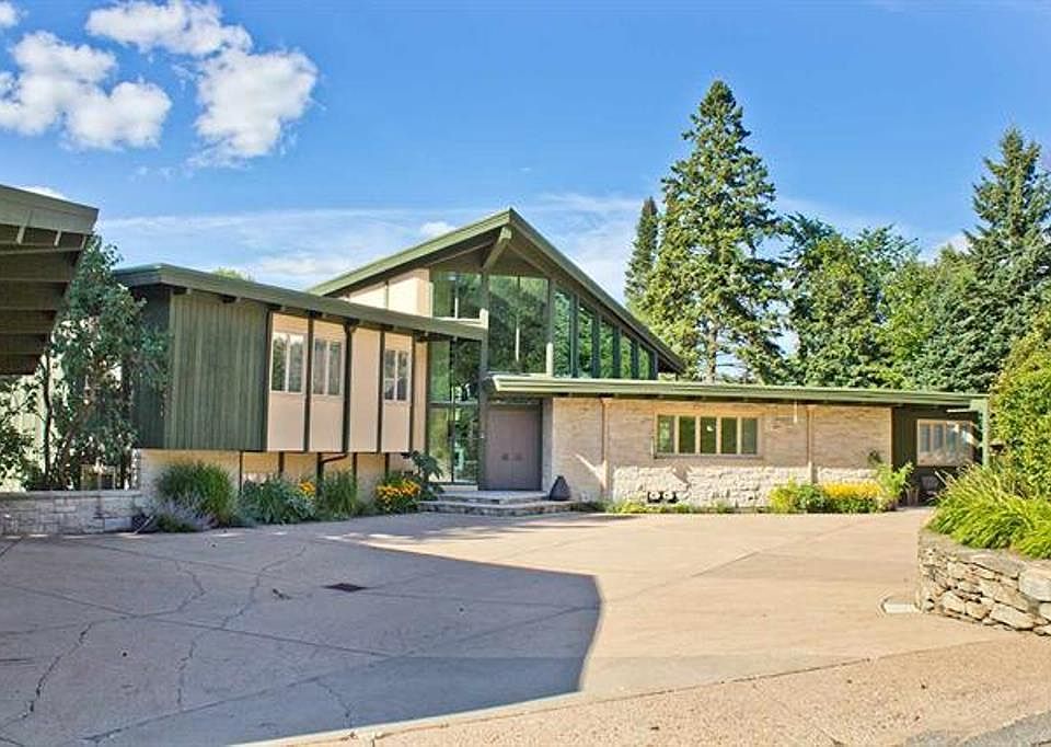 1st image of 1065 HIGHLAND PARK BOULEVARD