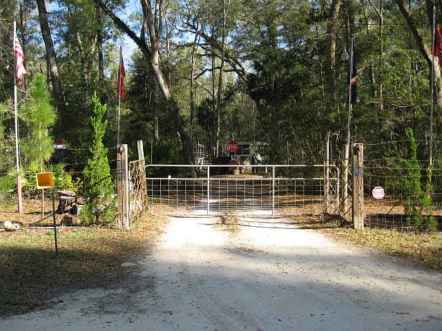 1st image of 318 Ne 230th Avenue