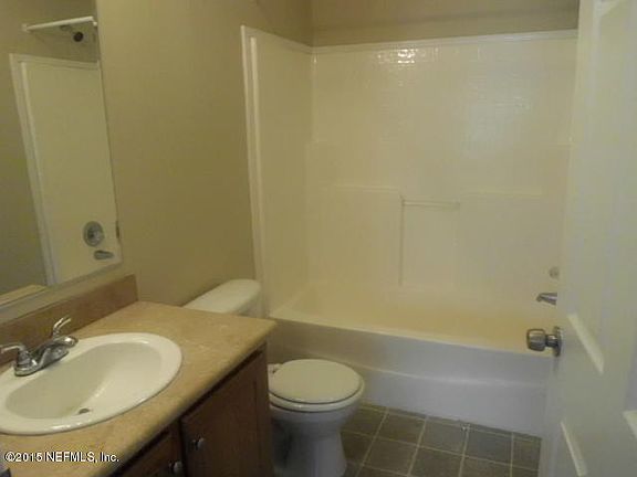 3rd image of 2536 Angelica Ave