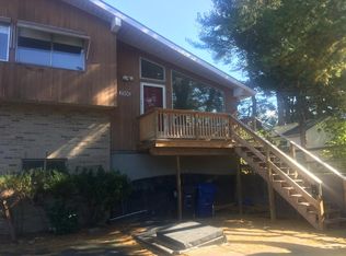 2956 Post Rd, Warwick, RI 02886