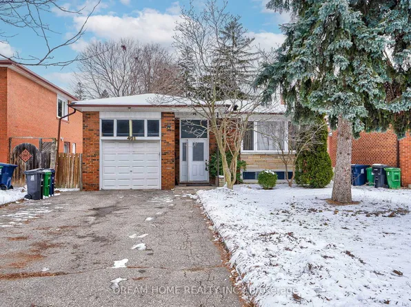 451 Kenneth Ave, Toronto, ON M2N 4W4