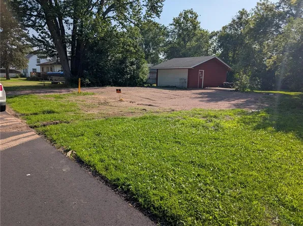 304 S 2nd Street, Cameron, WI 54822