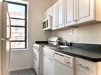 Rented by Matthew Gros-Werter, LREB 