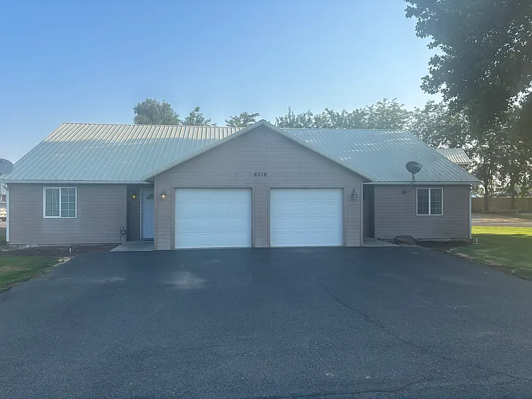 8519 E Beauchene Rd — Photo 1