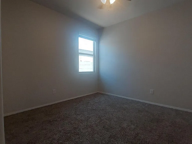 30238 W Verde Ln — Photo 22