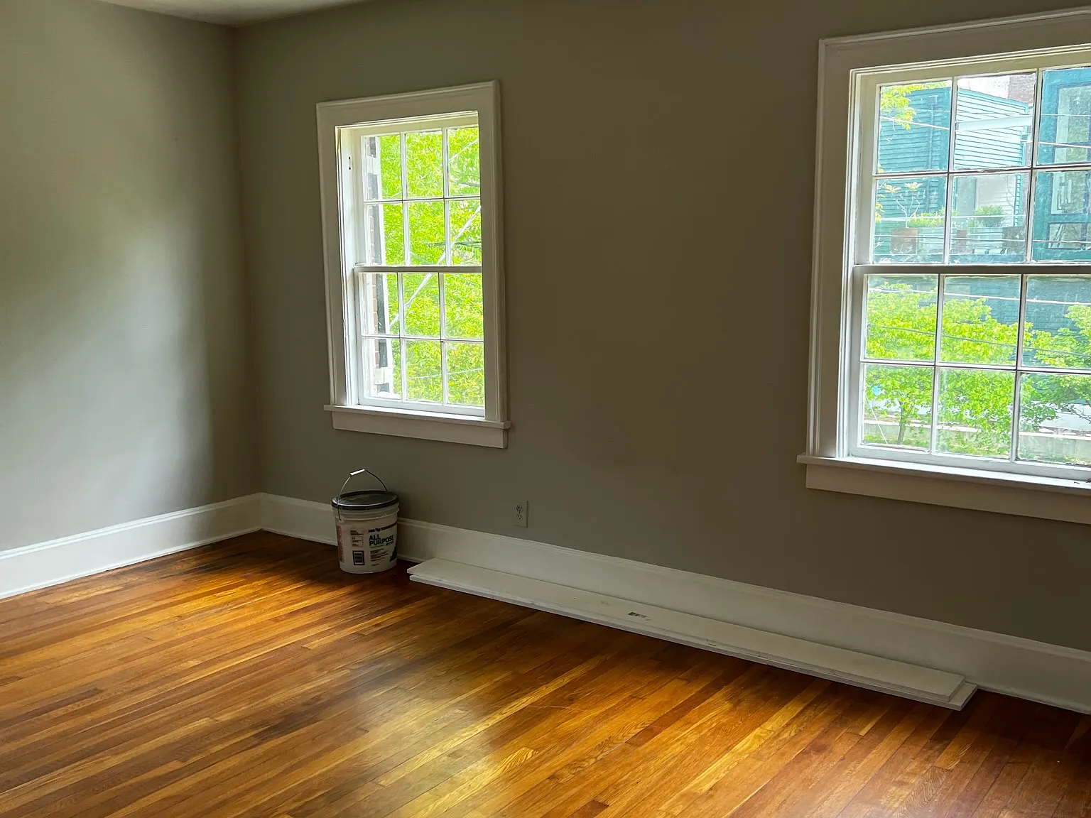 1 bed, 1000 sqft, $1,100 — Photo 3