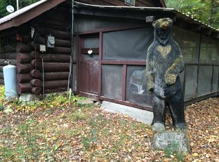 130 Narrow Town Rd, Crown Pt, NY 12928