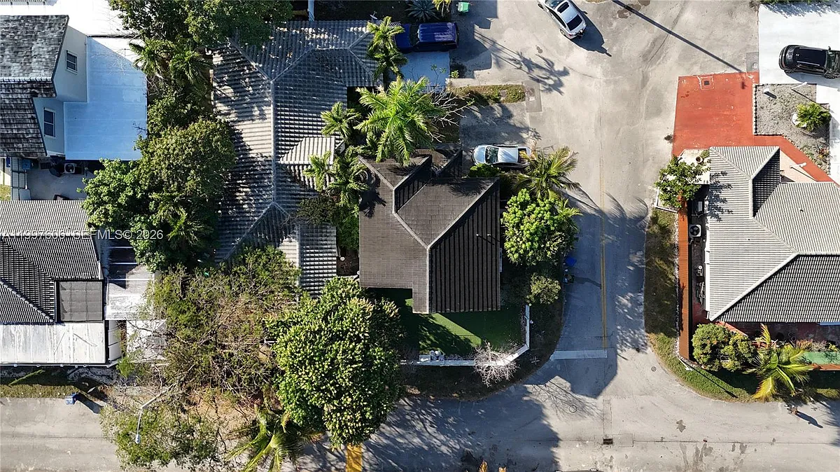 Building Photo - 18499 NW 52nd Path