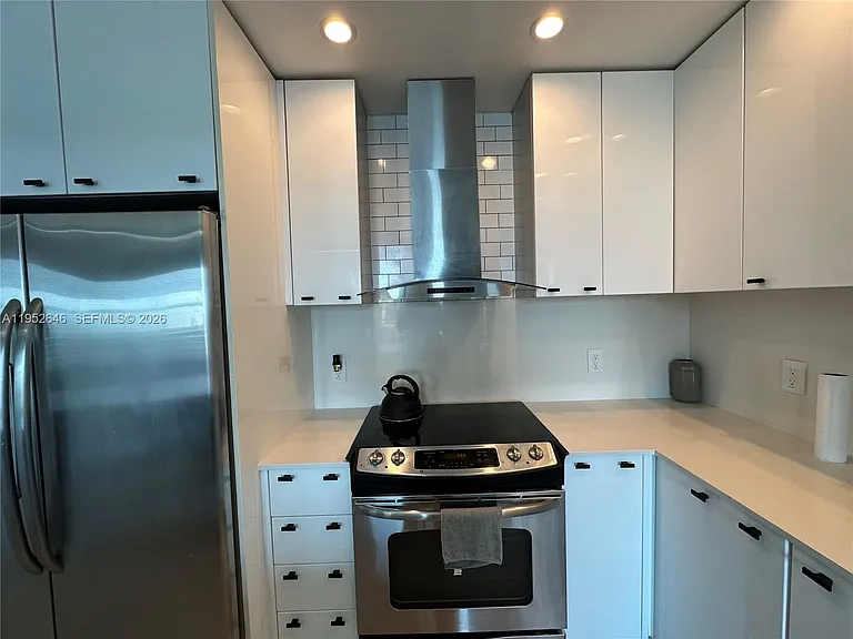 234 NE 3rd St #1805 — Photo 10