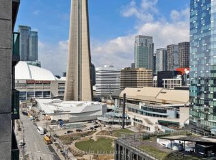 30 Grand Trunk Cres #1806, Toronto, ON M5J 3A4