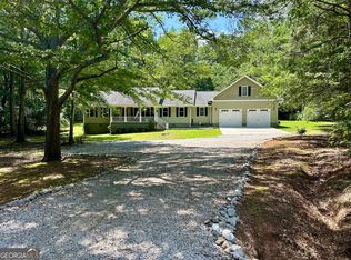 151 Evergreen Ln, Hartwell, GA 30643